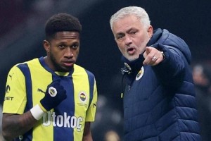 24小时奇迹！穆里尼奥绝地求生引爆英超，铁锤帮1500万赌局暗藏杀机