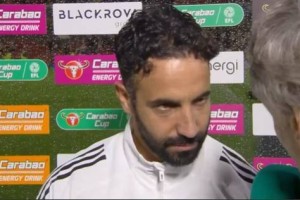 不变阵！阿莫林：对阿森纳343阵型表现很好 进欧联决赛也是用这套