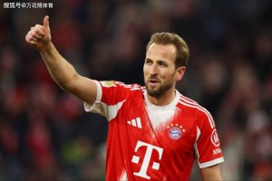 拜仁捡到宝！17岁欧冠三连击，打破姆巴佩纪录！3个月身价暴涨13倍