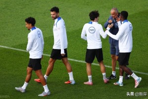 法甲焦点战：马赛迎战巴黎圣日尔曼