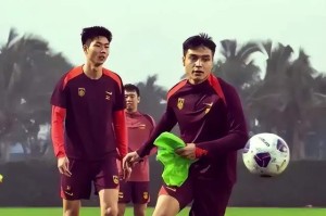 赶紧留洋！21岁国脚昨晚中超戏耍2名外援：英超级踢法！