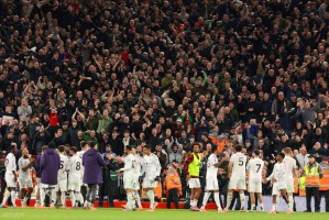 曼联2-1利物浦！可怕的不是绝杀对手，而是球迷赛后的表态