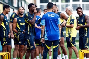 穆里尼奥下课还是为自己的冲动买单，离开五大联赛就是离开秩序