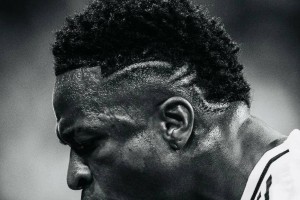 维尼修斯24球11助攻背后的真相，安切洛蒂忍了一年终于爆发