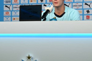 楚阿梅尼赛前谈欧冠首战：裁判争议无需纠结，一切向前看