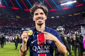 星空前线：维蒂尼亚斩获葡萄牙年度最佳，星空下闪耀的法甲中场之星