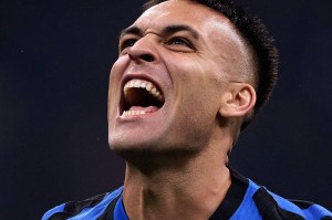 身价3连跌！劳塔罗最新身价8500万欧元，德转：年龄大+没球队想买