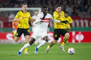 德甲：斯图加特 VS 门兴格拉德巴赫，新赛季首轮的激烈碰撞