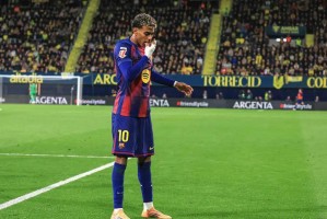 巴萨新王亚马尔缺席训练，弗里克的胜利密码遭遇挑战，加泰德比前景引发担忧