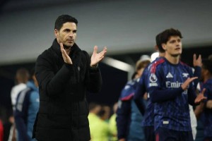 4球大胜暗藏致命隐患！枪手1人爆发引爆更衣室，直指阿尔特塔软肋