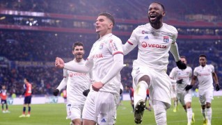 奥林匹克公园球场的法甲对决：里昂 VS 南特