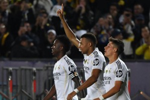 凌晨4点皇马出战！赢球将暂时登顶，3巨头首秀，姆巴佩只差1球创纪录