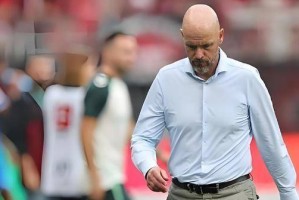 对比明显！滕哈格下课后，新药厂起飞！7场不败，逼近德甲前2！