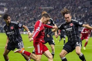 萨拉赫VS新体系：利物浦今夜不只为3分！功勋核心与主帅的战术博弈谁将胜出？