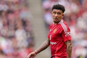 罗马引进桑乔风险大，球迷担忧未来