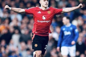 曼联：5000万法甲抢断王成为废柴，身价暴跌，已被阿莫林已经放弃