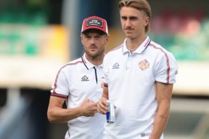 赛前三罐红牛38岁瓦尔迪上演意甲首秀，队友模仿其赛前喝红牛