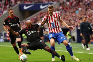 马竞3-0击败塞维利亚，连胜追平巴萨并逼近西甲前二，阿尔马达助攻传射