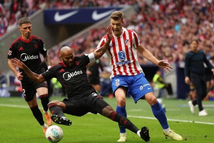 马竞3-0击败塞维利亚，连胜追平巴萨并逼近西甲前二，阿尔马达助攻传射