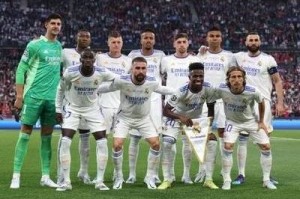 欧冠豪门对决：皇马主场战尤文 状态反差下的战术博弈