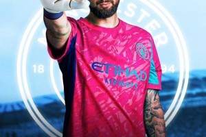 多纳鲁马正式转会曼城！两次离队皆惹老东家，且皆被里尔门将替换