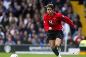 曼联，虽踢得憋屈却仍拥有众多中国球迷