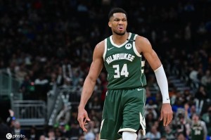 字母哥因新冠缺席媒体日 线上形式接受采访