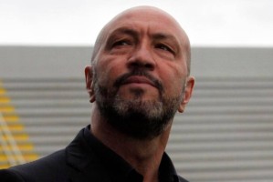 曾加：意大利门将位置人才储备非常充足；齐沃现在做得非常棒