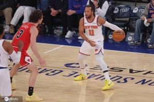 布伦森31分吉迪空砍23+12+12 尼克斯战胜公牛