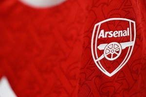 曼联崛起，阿森纳夺冠前景蒙上一层阴影