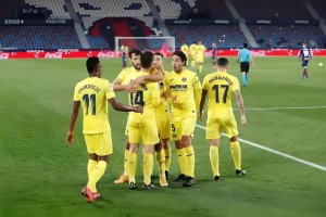 西甲：皇家奥维耶多VS巴塞罗那比赛分析