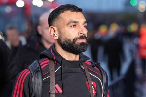 萨拉赫被斯洛特禁赛引风波！鲁尼嘲讽埃及球王，我与穆里尼奥合作愉快