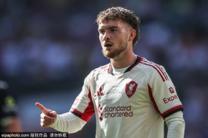 维拉锁定埃利奥特：3500万欧强制买断背后的战略考量与未来展望