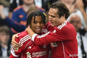 利物浦欧冠名单年轻化抉择：恩古莫哈取代基耶萨背后的战术逻辑