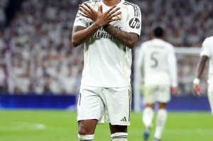 皇马下调罗德里戈售价，巴萨旧帅哈维或执掌热刺新帅