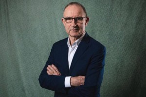 官宣！英国两大豪门同日震撼换帅，凯尔特人更彻底，主教练与总监双双离队