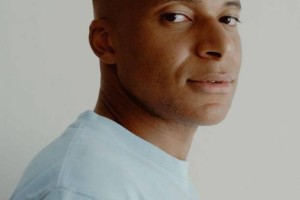 姆巴佩谈与巴黎争纷：不会诋毁有好朋友的球队 本可以更早去皇马