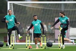 斯洛特：我将与萨拉赫进行沟通 希望他能留下