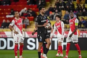 法甲保级冲冠战前瞻：欧塞尔主场求生 VS 马赛客场争冠，谁能掌控赛季走向？