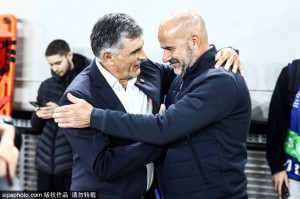 骄傲！16岁恩佐跳级为皇马上演青年欧冠首秀，父亲马塞 Marcelo现场见证