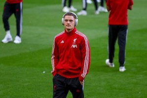 揭秘利物浦1.1亿镑签下维尔茨内幕：安菲尔德之夜震撼天才，斯洛特亲自会面+范迪克电话招募