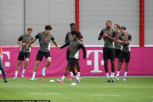 德甲球队身价变化：15队总身价上涨3队下降，科隆涨幅最大