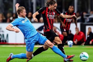 魔笛PK丁丁依旧吸睛！意甲靠“夕阳红”模式创收，双赢效果很不错